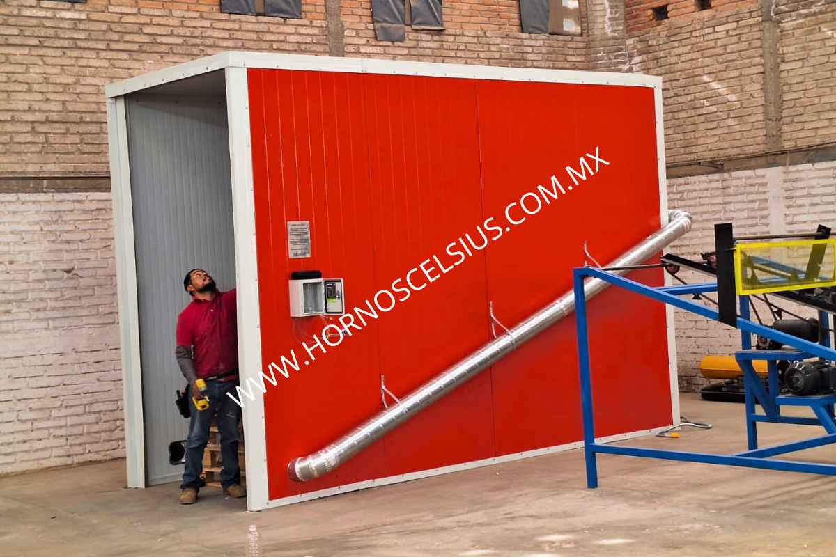 Horno rojo instalado